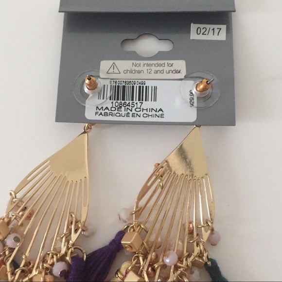 Express gold neon tassel flower earrings - Picture 4 of 4